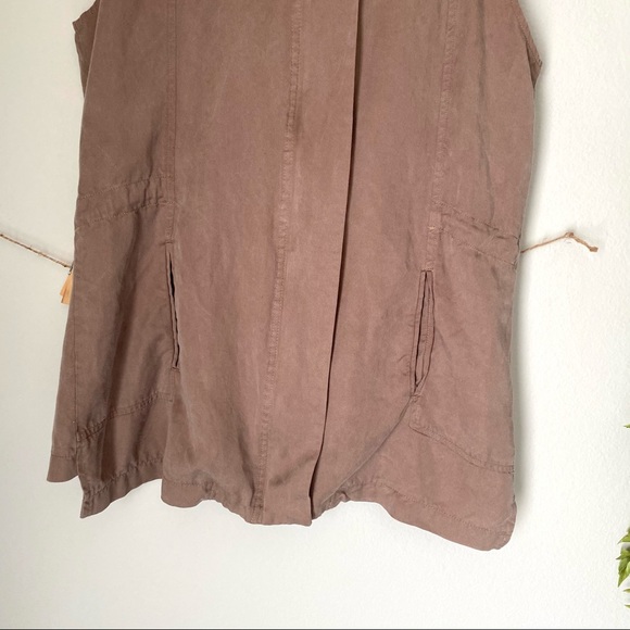 BB Dakota Hidden Zipper Hooded Khaki Utility Vest - Picture 7 of 13